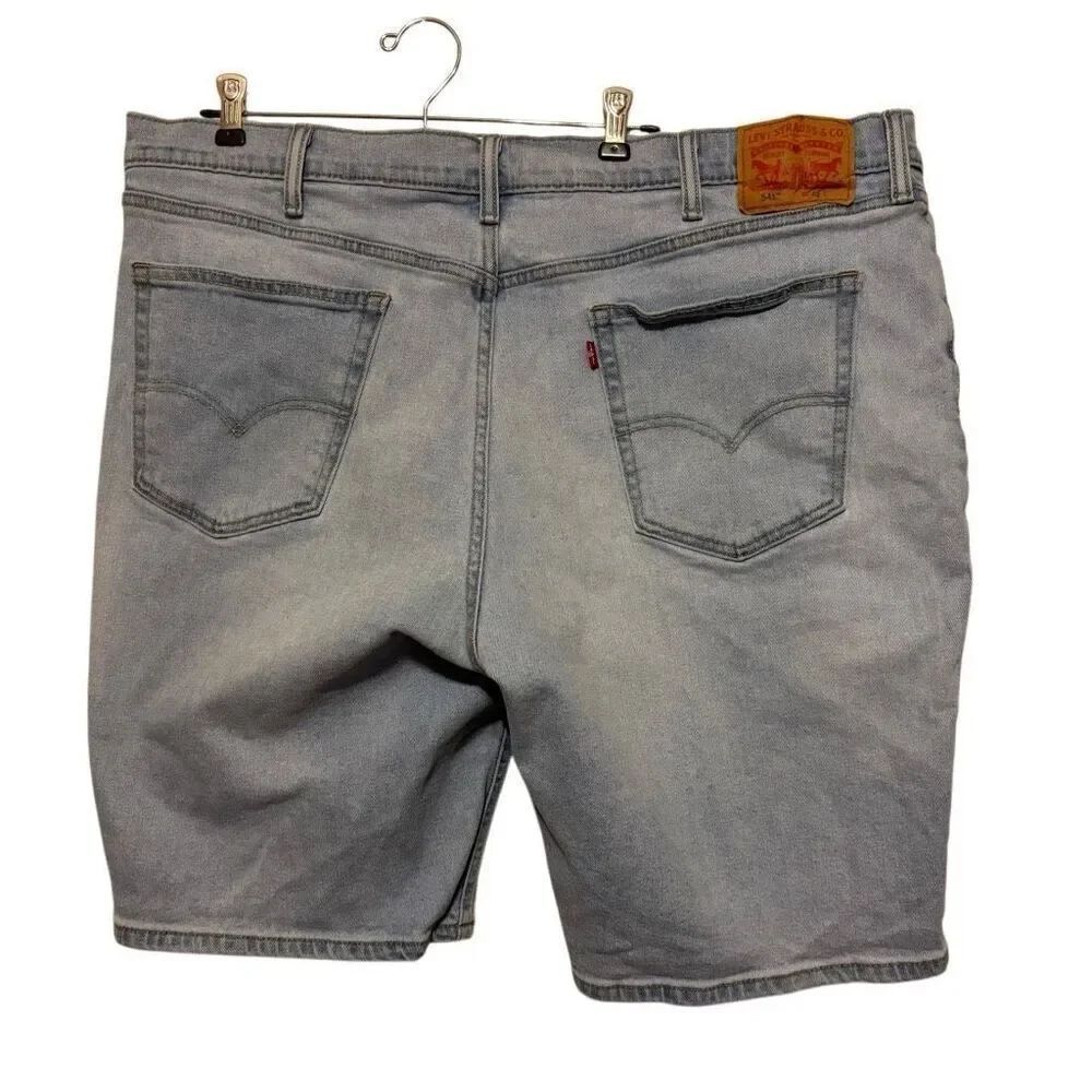 Levi’s 541 Athletic Fit Size 42 Denim Shorts